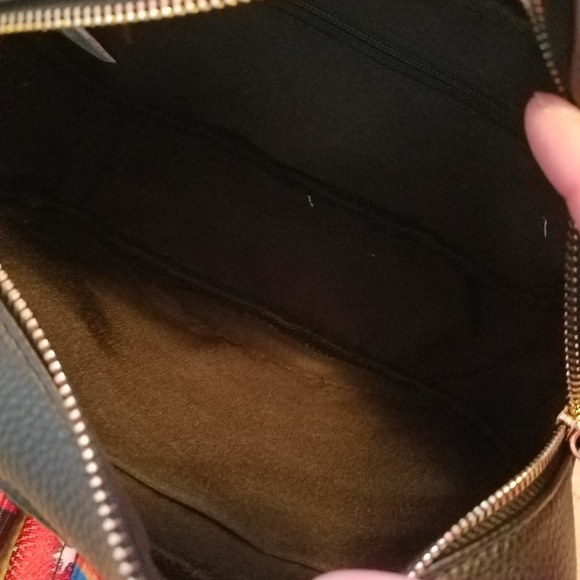 Butterfly Crossbody - Picture 4 of 4